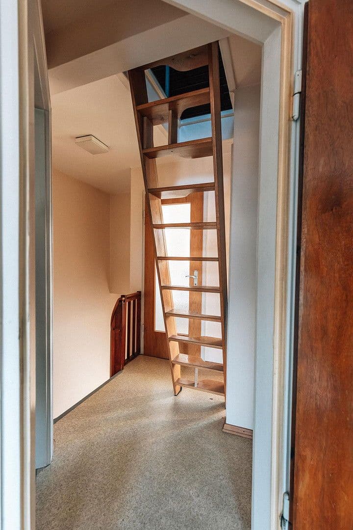 Predaj domu 76 m², pozemek 507 m², Pullach, Bavorsko Predaj domu 76 m², pozemek 507 m², Pullach, Bavorsko