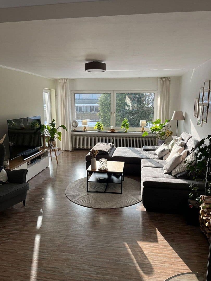 Predaj bytu 3-izbový 90 m², Herford, Severné Porýnie - Westfálsko Predaj bytu 3-izbový 90 m², Herford, Severné Porýnie - Westfálsko