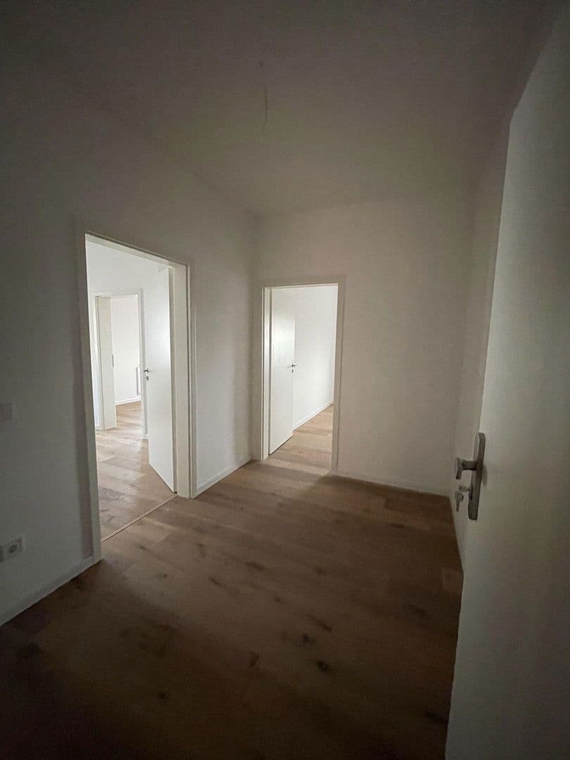 Prenájom bytu 2-izbový 55 m², Zabergäustr. 97, Stuttgart, Bádensko-Wurttembersko Prenájom bytu 2-izbový 55 m², Zabergäustr. 97, Stuttgart, Bádensko-Wurttembersko