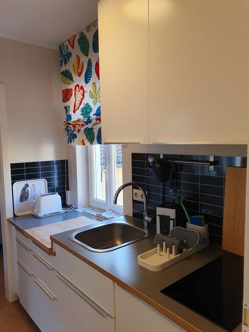 Prenájom bytu 2-izbový 38 m², Wiesbaden, Hesensko Prenájom bytu 2-izbový 38 m², Wiesbaden, Hesensko