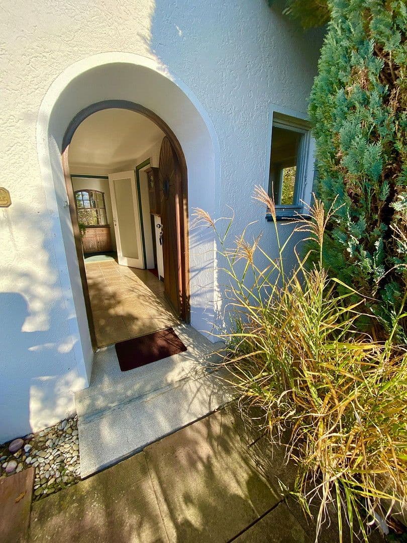 Predaj domu 125 m², pozemek 866 m², Obere Zeiselbergstraße 23, Schwäbisch Gmünd, Bádensko-Wurttembersko Predaj domu 125 m², pozemek 866 m², Obere Zeiselbergstraße 23, Schwäbisch Gmünd, Bádensko-Wurttembersko