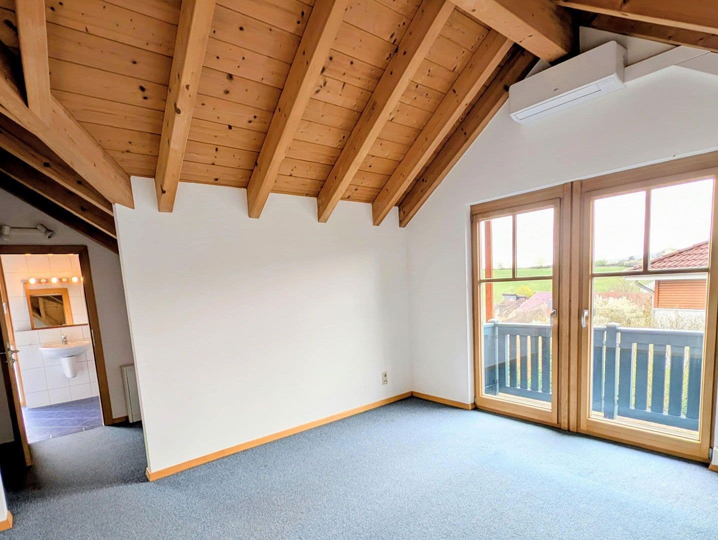 Predaj domu 180 m², pozemek 530 m², Bad Kreuznach, Porýnie-Falcko Predaj domu 180 m², pozemek 530 m², Bad Kreuznach, Porýnie-Falcko