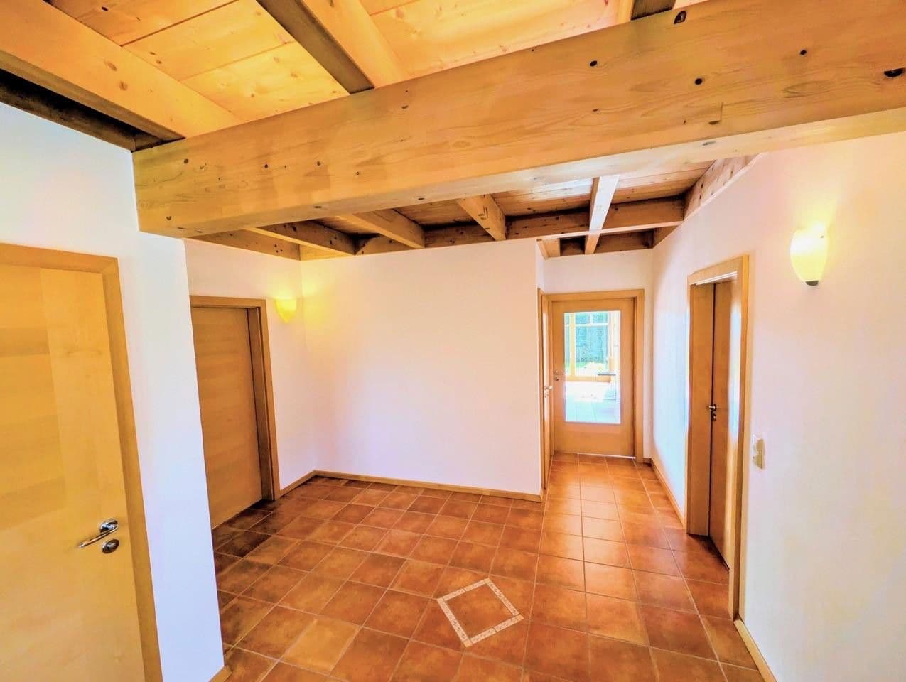 Predaj domu 180 m², pozemek 530 m², Bad Kreuznach, Porýnie-Falcko Predaj domu 180 m², pozemek 530 m², Bad Kreuznach, Porýnie-Falcko