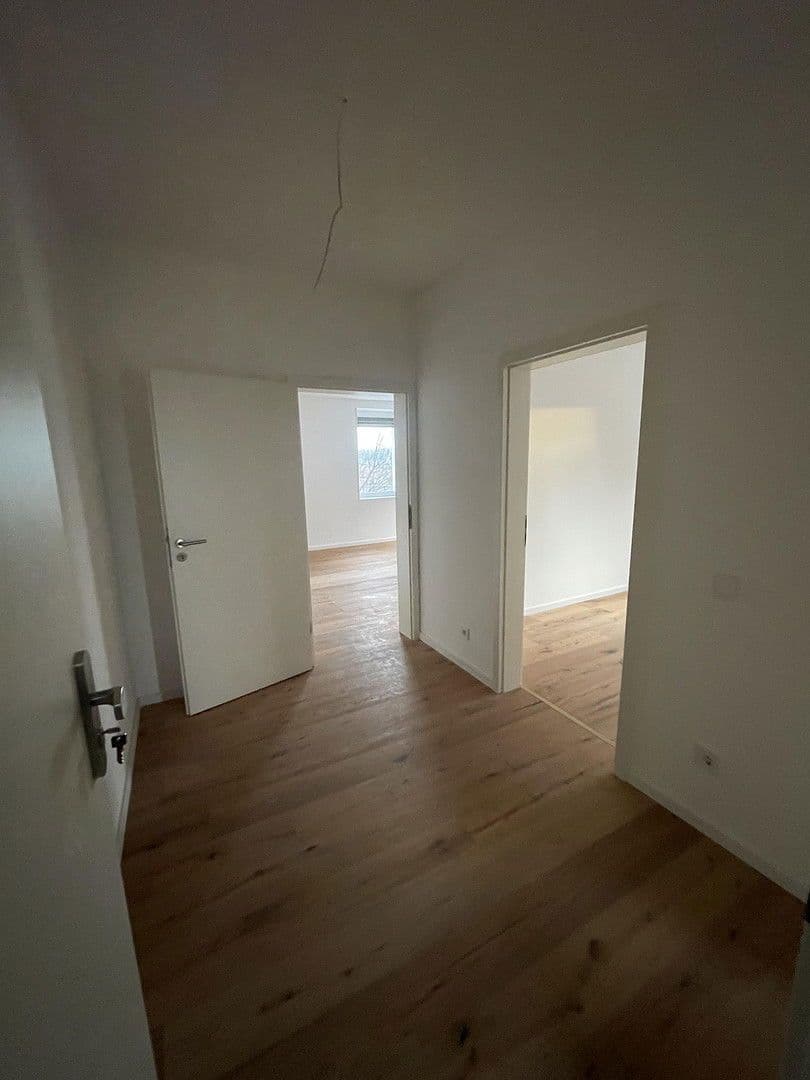 Prenájom bytu 3-izbový 65 m², Zabergäustr. 97, Stuttgart, Bádensko-Wurttembersko Prenájom bytu 3-izbový 65 m², Zabergäustr. 97, Stuttgart, Bádensko-Wurttembersko