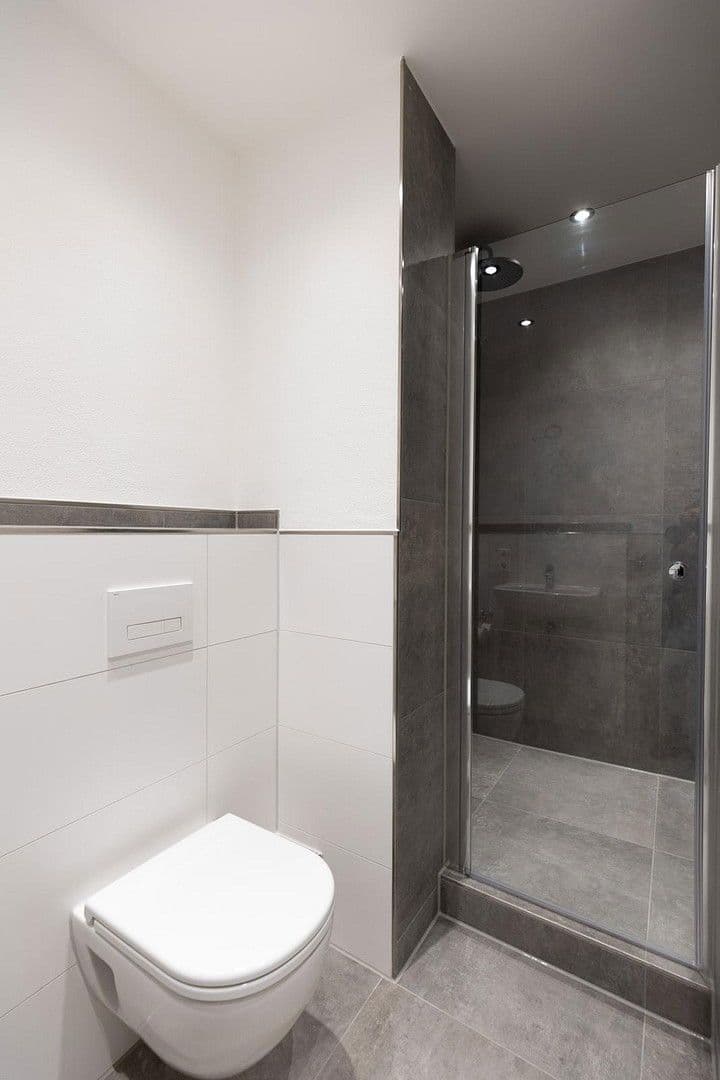 Prenájom bytu 3-izbový 85 m², Petersauracher Str. 39, Nürnberg, Bavorsko Prenájom bytu 3-izbový 85 m², Petersauracher Str. 39, Nürnberg, Bavorsko