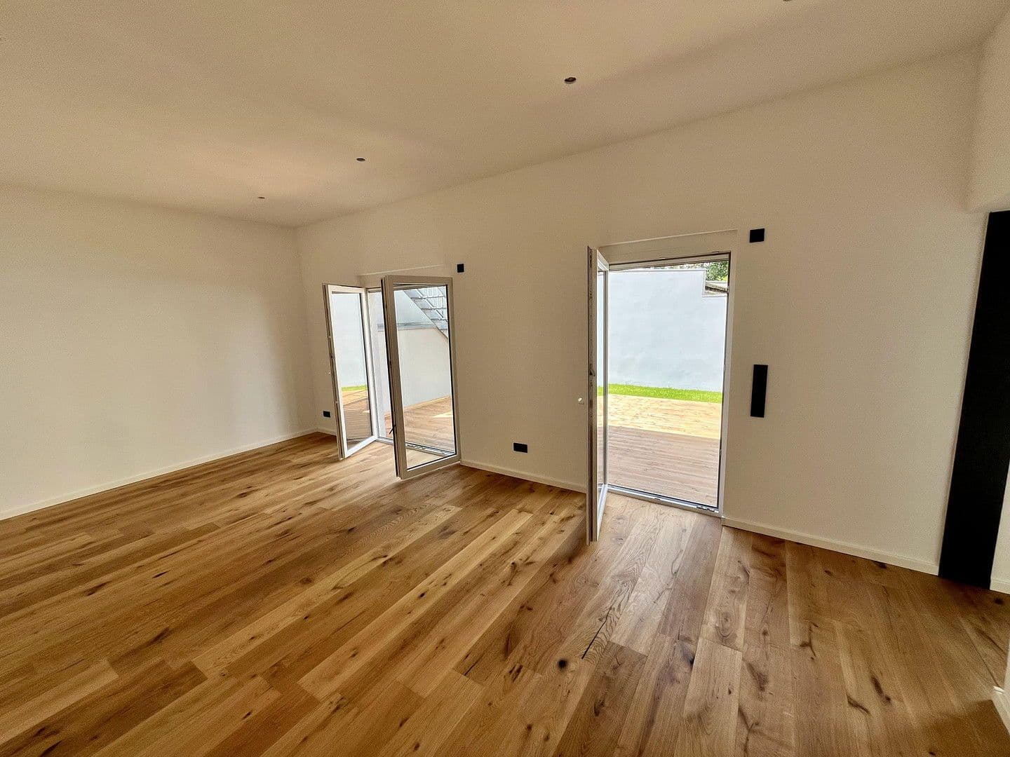 Predaj bytu 2-izbový 72 m², Heroldstraße 11, Nürnberg, Bavorsko Predaj bytu 2-izbový 72 m², Heroldstraße 11, Nürnberg, Bavorsko