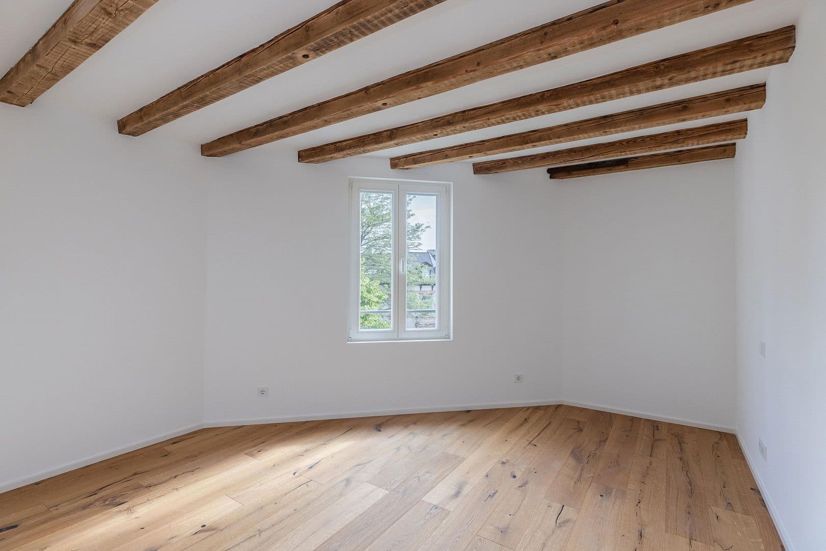 Predaj bytu 5-izbový 170 m², Krafftstraße 1, Offenbach, Hesensko Predaj bytu 5-izbový 170 m², Krafftstraße 1, Offenbach, Hesensko