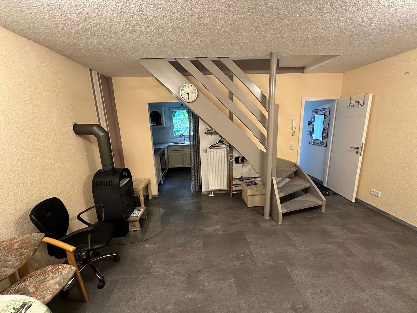 Prenájom domu 73 m², pozemek 237 m², Braunfels, Hesensko Prenájom domu 73 m², pozemek 237 m², Braunfels, Hesensko