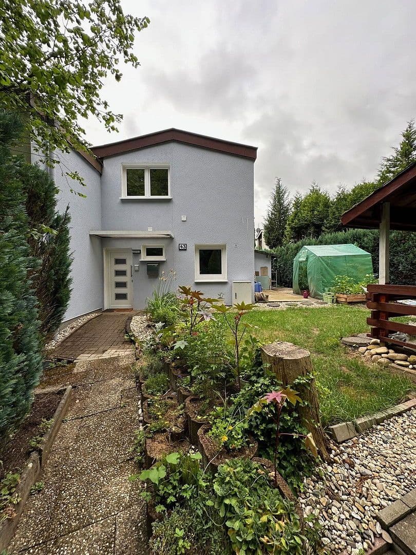 Prenájom domu 73 m², pozemek 237 m², Braunfels, Hesensko Prenájom domu 73 m², pozemek 237 m², Braunfels, Hesensko