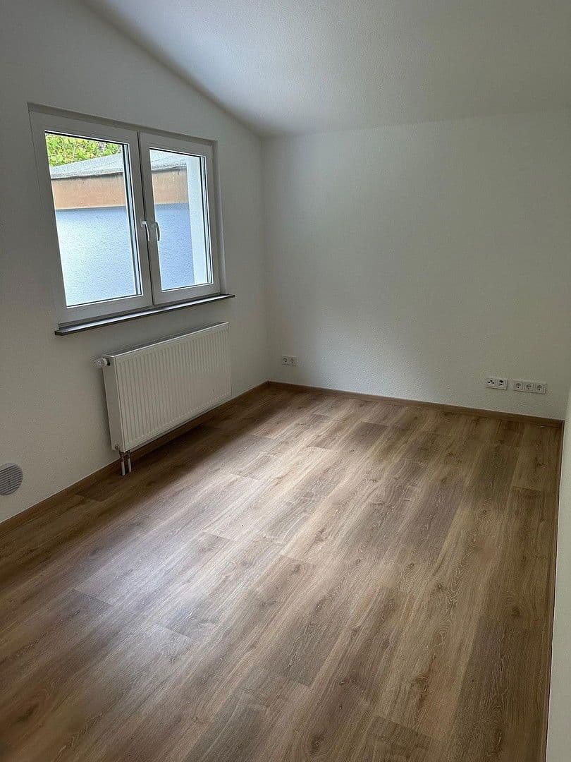 Prenájom domu 73 m², pozemek 237 m², Braunfels, Hesensko Prenájom domu 73 m², pozemek 237 m², Braunfels, Hesensko