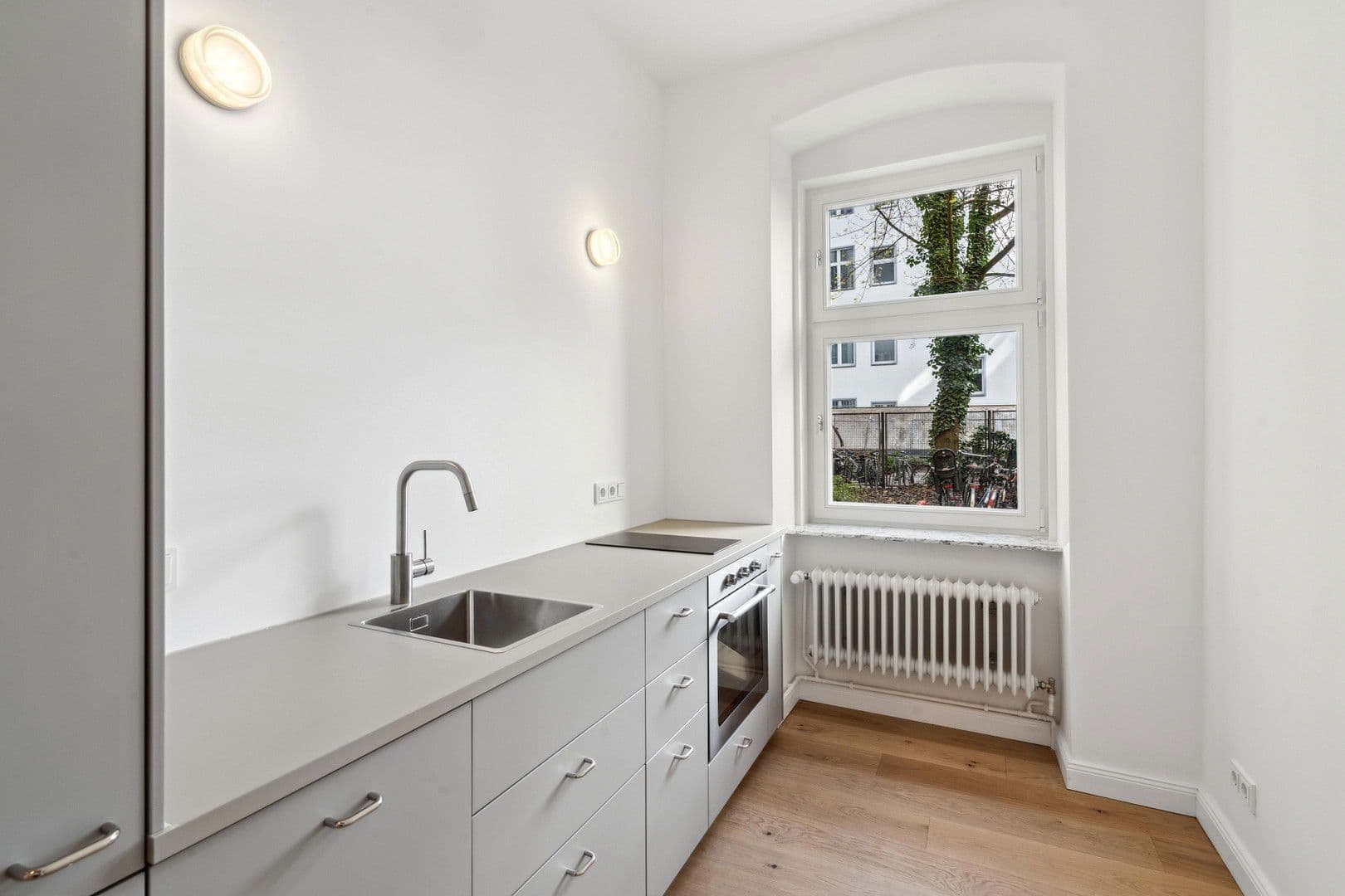 Predaj bytu 1-izbový 31 m², Weserstraße 54, neukölln, Berlín Predaj bytu 1-izbový 31 m², Weserstraße 54, neukölln, Berlín