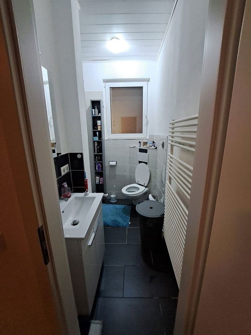 Prenájom bytu 1-izbový 47 m², Karlsruhe, Bádensko-Wurttembersko Prenájom bytu 1-izbový 47 m², Karlsruhe, Bádensko-Wurttembersko