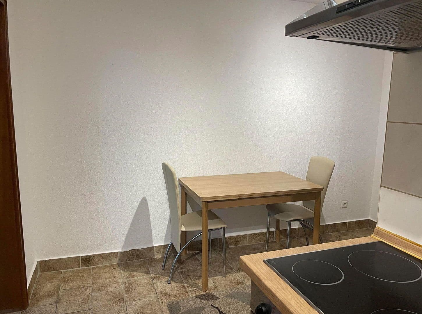 Prenájom bytu 2-izbový 43 m², Seestraße 14, Pottum, Porýnie-Falcko Prenájom bytu 2-izbový 43 m², Seestraße 14, Pottum, Porýnie-Falcko