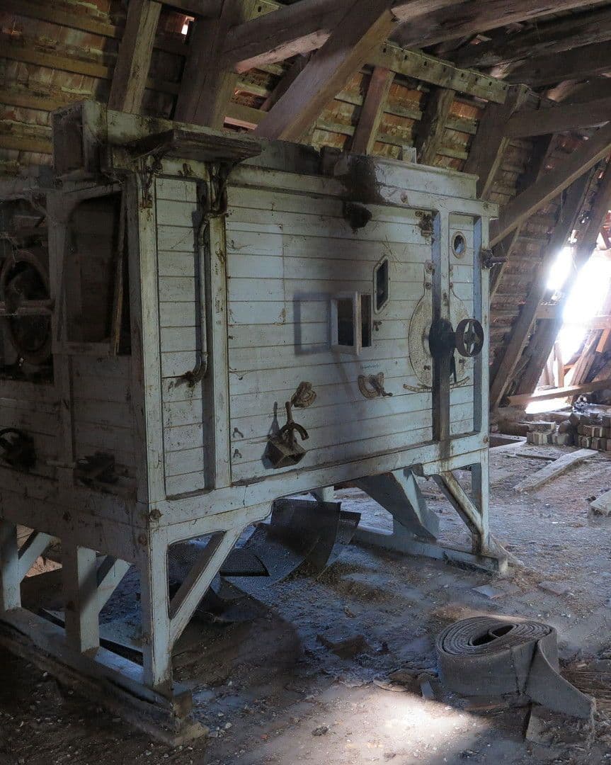 Predaj domu 1.200 m², pozemek 7.000 m², Ivenack, Meklenbursko-Predpomoransko Predaj domu 1.200 m², pozemek 7.000 m², Ivenack, Meklenbursko-Predpomoransko