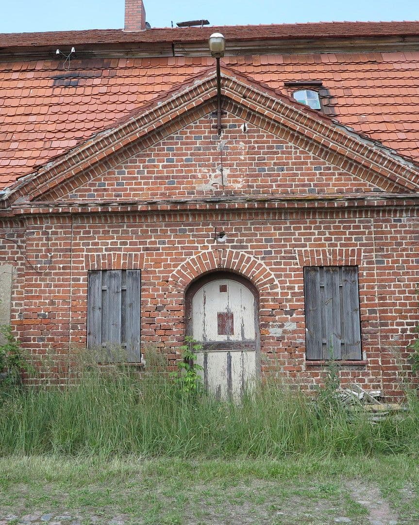 Predaj domu 1.200 m², pozemek 7.000 m², Ivenack, Meklenbursko-Predpomoransko Predaj domu 1.200 m², pozemek 7.000 m², Ivenack, Meklenbursko-Predpomoransko