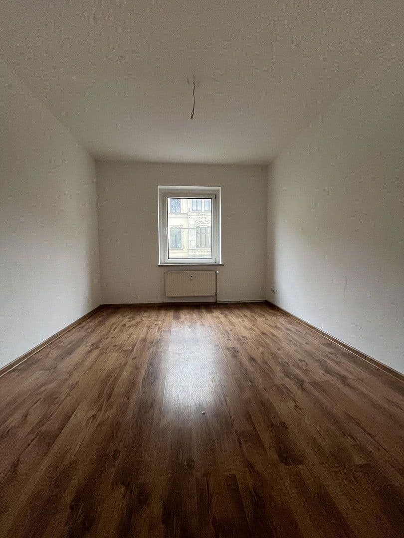 Prenájom bytu 3-izbový 76 m², Leipziger Straße 132, Zwickau, Sasko Prenájom bytu 3-izbový 76 m², Leipziger Straße 132, Zwickau, Sasko