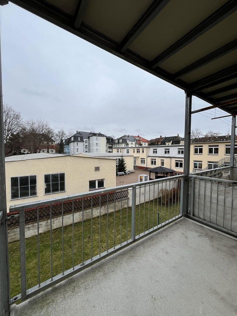 Prenájom bytu 3-izbový 76 m², Leipziger Straße 132, Zwickau, Sasko Prenájom bytu 3-izbový 76 m², Leipziger Straße 132, Zwickau, Sasko