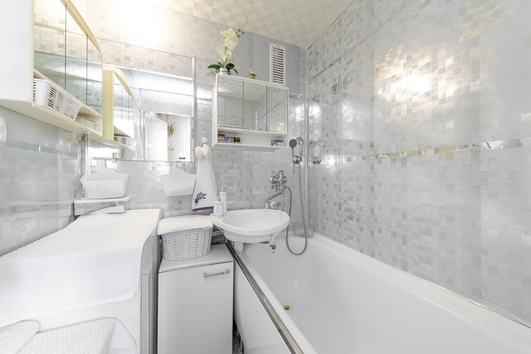 Predaj bytu 3-izbový 70 m², Gen. Svobody, Uničov, Olomoucký kraj Predaj bytu 3-izbový 70 m², Gen. Svobody, Uničov, Olomoucký kraj