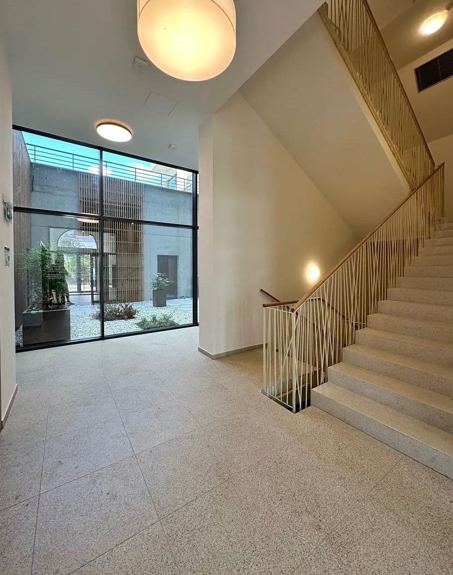 Prenájom bytu 1-izbový 33 m², Opuštěná, Brno, Jihomoravský kraj Prenájom bytu 1-izbový 33 m², Opuštěná, Brno, Jihomoravský kraj