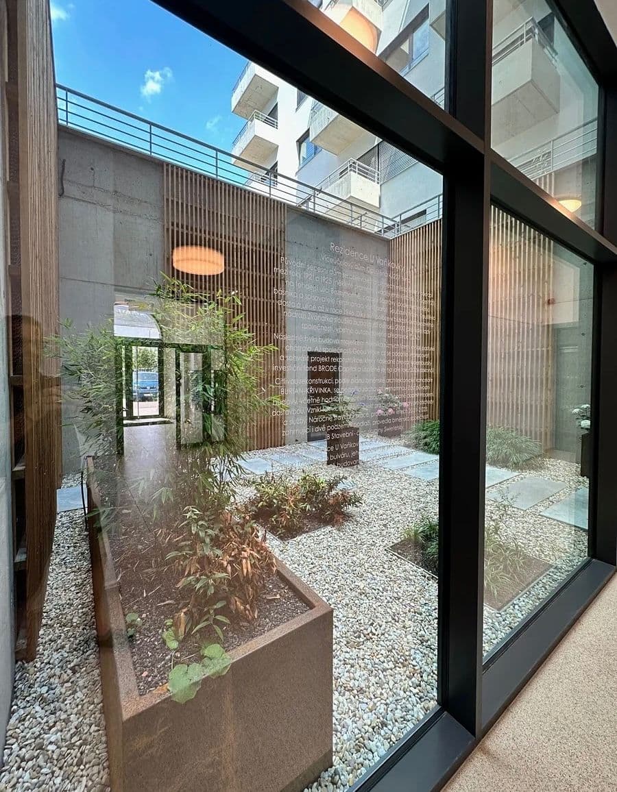 Prenájom bytu 1-izbový 33 m², Opuštěná, Brno, Jihomoravský kraj Prenájom bytu 1-izbový 33 m², Opuštěná, Brno, Jihomoravský kraj