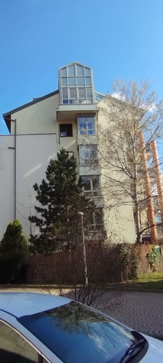 Predaj bytu 5-izbový 117 m², Paťanka, Praha, Praha Predaj bytu 5-izbový 117 m², Paťanka, Praha, Praha