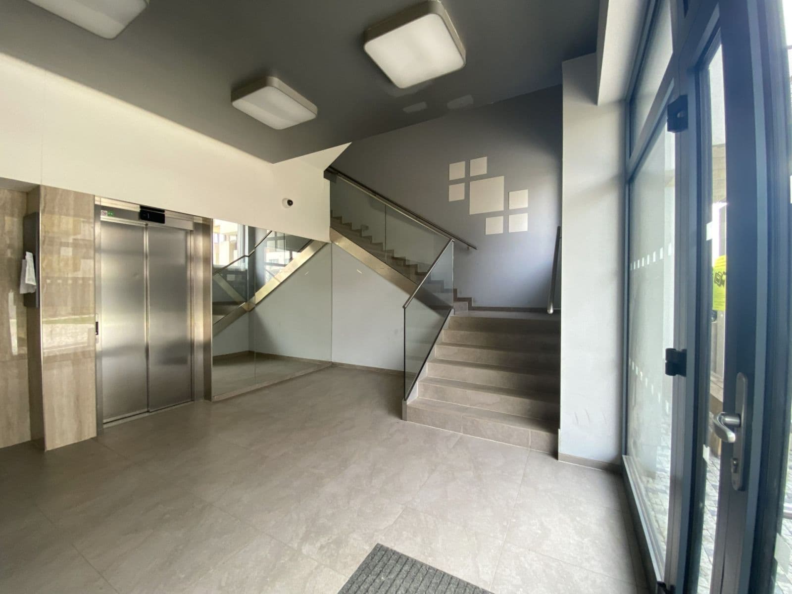 Prenájom bytu 1-izbový 32 m², Honzíkova, Praha, Praha Prenájom bytu 1-izbový 32 m², Honzíkova, Praha, Praha