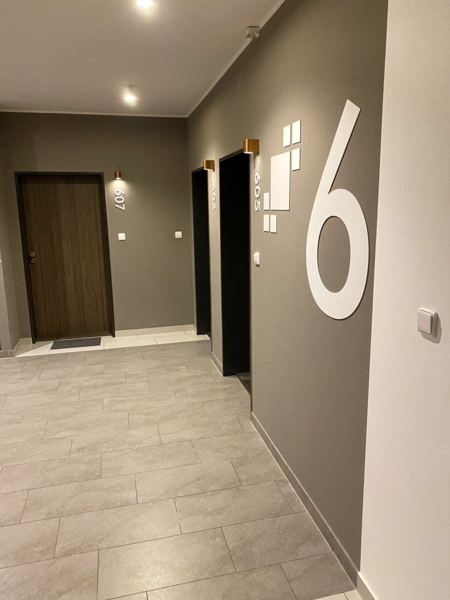 Prenájom bytu 1-izbový 32 m², Honzíkova, Praha, Praha Prenájom bytu 1-izbový 32 m², Honzíkova, Praha, Praha