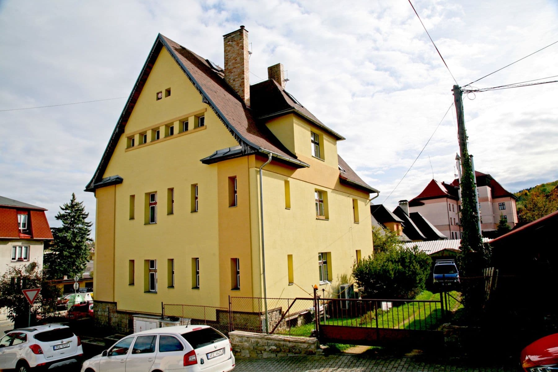 Predaj domu 366 m², pozemek 637 m², Nad Stadiónem, Vimperk, Jihočeský kraj Predaj domu 366 m², pozemek 637 m², Nad Stadiónem, Vimperk, Jihočeský kraj