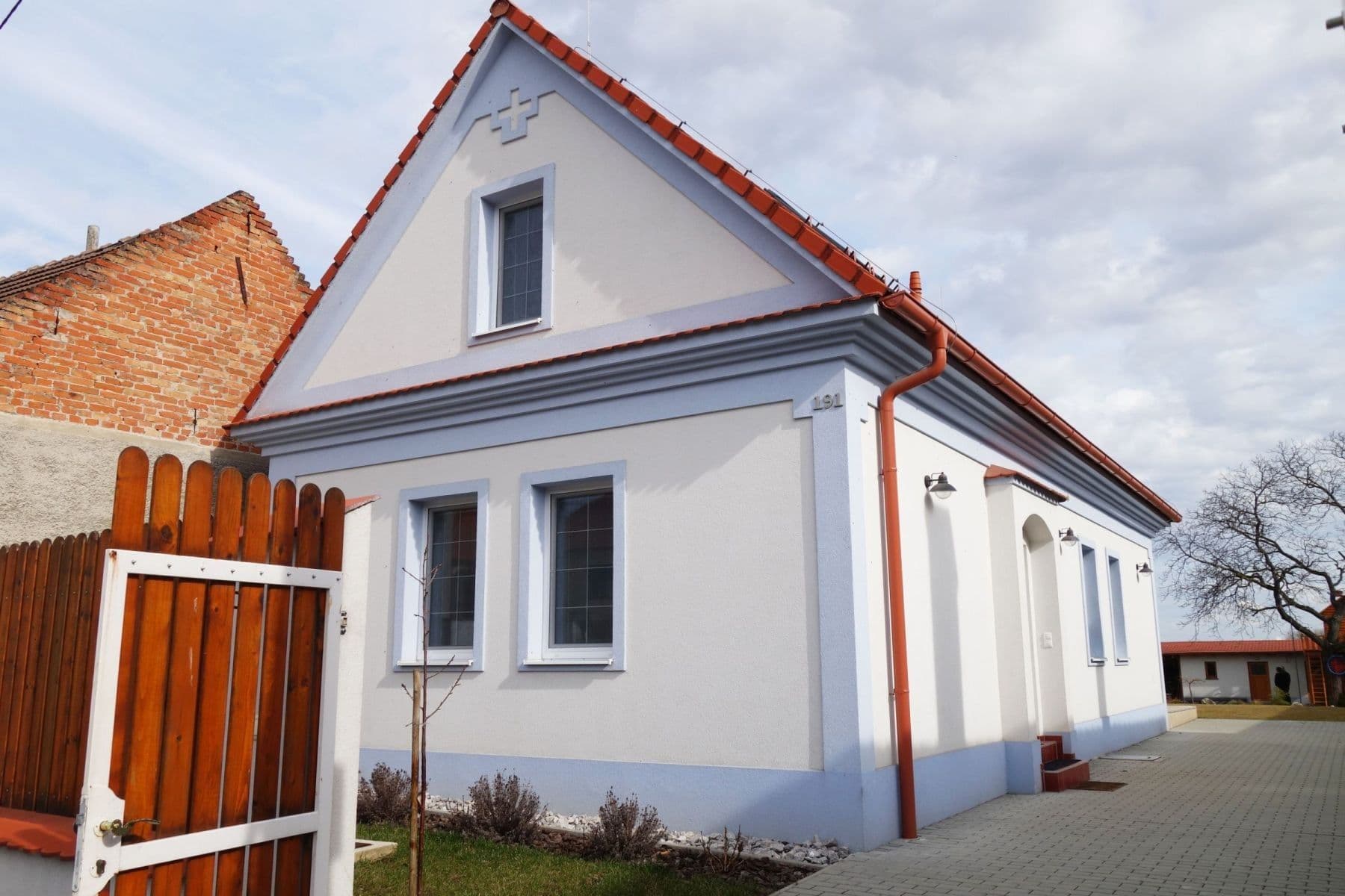 Predaj domu 759 m², pozemek 133 m², Lošonec, Trnavský kraj Predaj domu 759 m², pozemek 133 m², Lošonec, Trnavský kraj