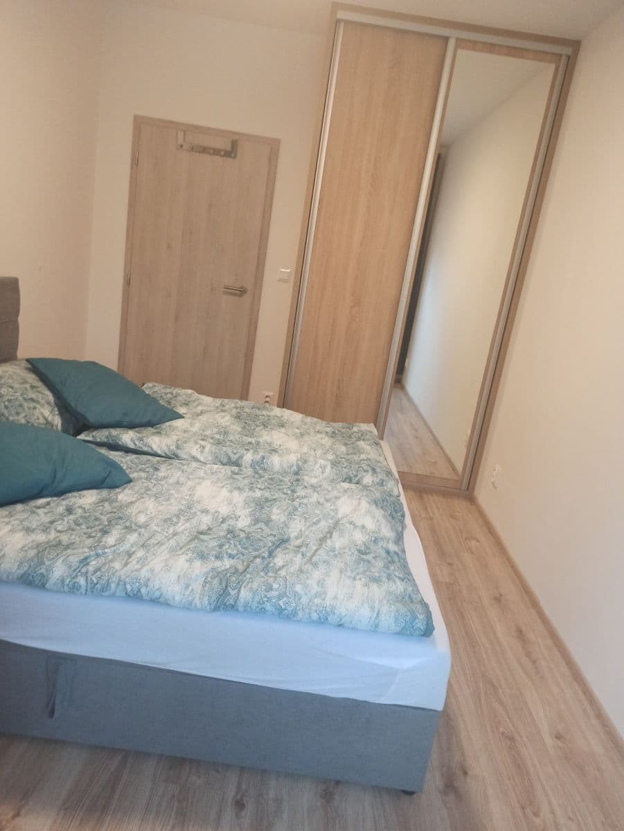 Prenájom bytu 2-izbový 61 m², Slovanská, Slavkov u Brna, Jihomoravský kraj Prenájom bytu 2-izbový 61 m², Slovanská, Slavkov u Brna, Jihomoravský kraj