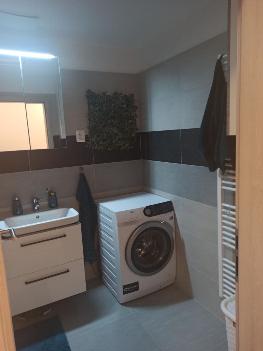 Prenájom bytu 2-izbový 61 m², Slovanská, Slavkov u Brna, Jihomoravský kraj Prenájom bytu 2-izbový 61 m², Slovanská, Slavkov u Brna, Jihomoravský kraj