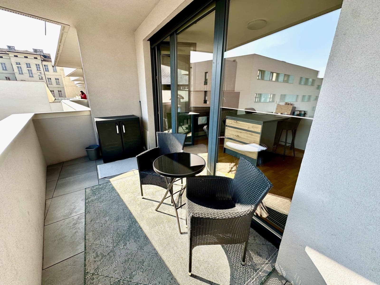 Prenájom bytu 1-izbový 45 m², Osadní, Praha, Praha Prenájom bytu 1-izbový 45 m², Osadní, Praha, Praha