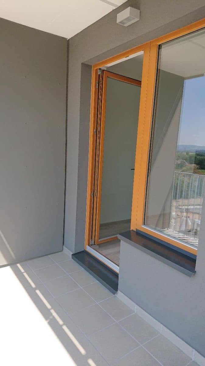 Prenájom bytu 1-izbový 31 m², K Vystrkovu, Praha, Praha Prenájom bytu 1-izbový 31 m², K Vystrkovu, Praha, Praha