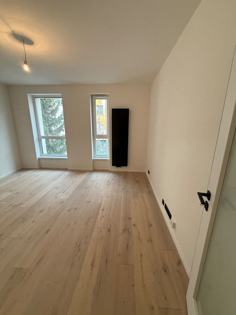 Predaj bytu 1-izbový 26 m², Krymská, Praha, Praha Predaj bytu 1-izbový 26 m², Krymská, Praha, Praha