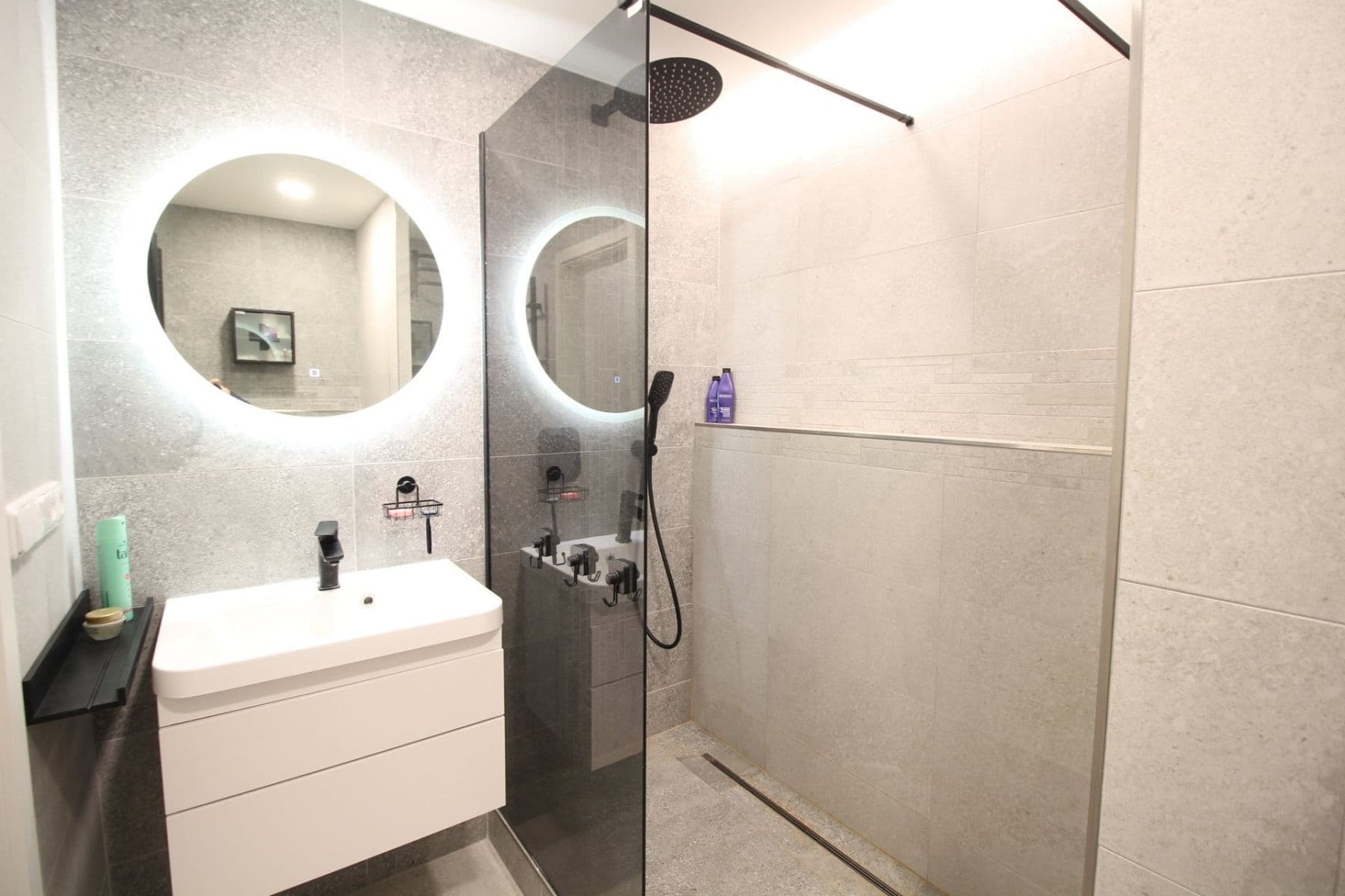 Prenájom bytu 2-izbový 47 m², Trávníčkova, Praha, Praha Prenájom bytu 2-izbový 47 m², Trávníčkova, Praha, Praha