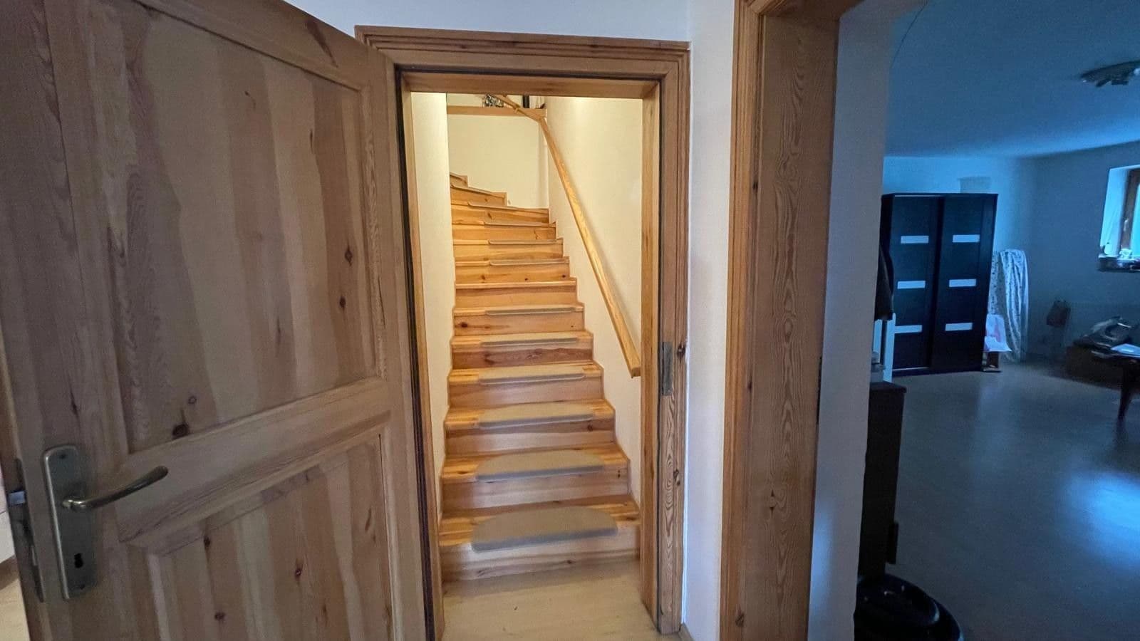 Prenájom bytu 4-izbový 150 m², Ohnivcova, Praha, Praha Prenájom bytu 4-izbový 150 m², Ohnivcova, Praha, Praha