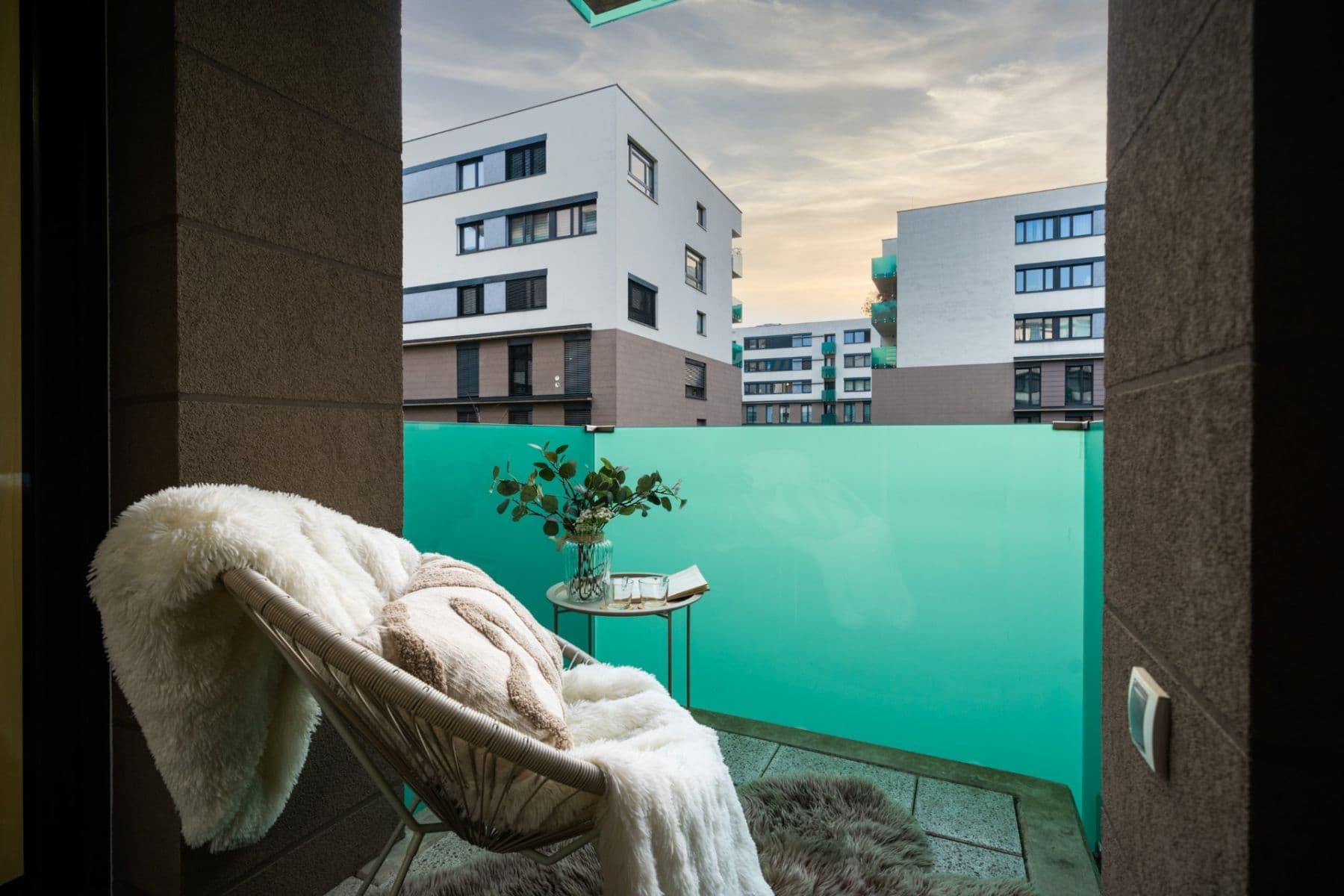 Prenájom bytu 2-izbový 58 m², Na Zlatě, Praha, Praha Prenájom bytu 2-izbový 58 m², Na Zlatě, Praha, Praha