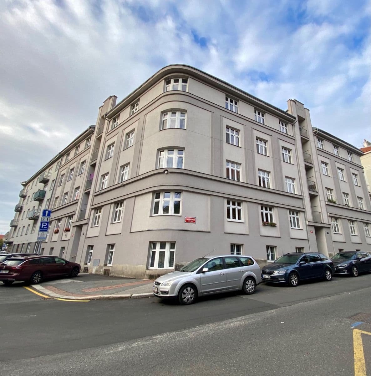 Prenájom bytu 2-izbový 53 m², Na Dědince, Praha, Praha Prenájom bytu 2-izbový 53 m², Na Dědince, Praha, Praha