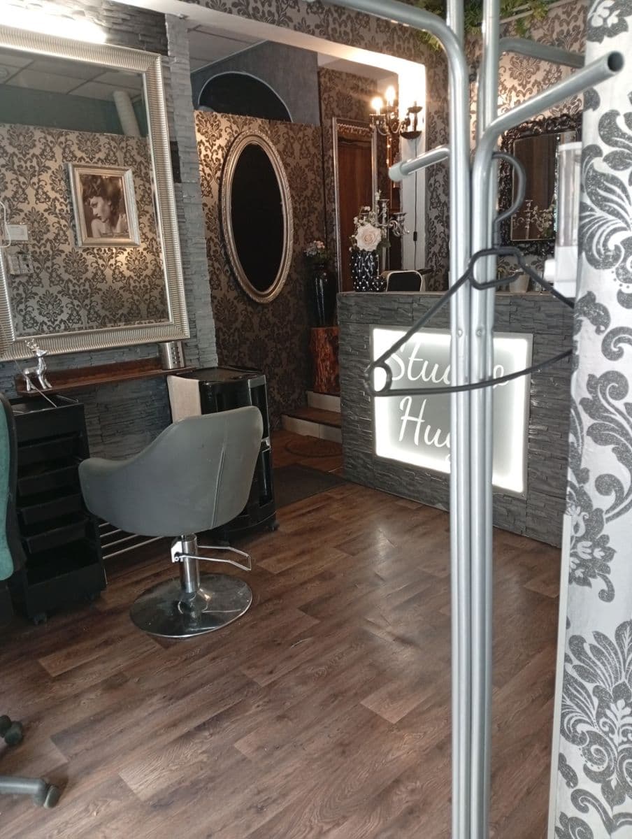 Prenájom nebytového priestoru 17 m², Žitná, Praha, Praha Prenájom nebytového priestoru 17 m², Žitná, Praha, Praha