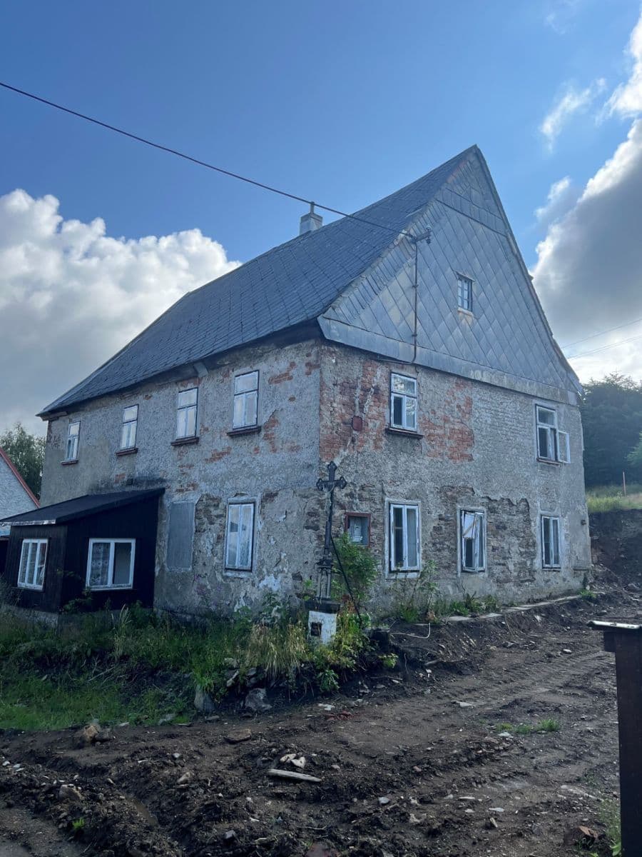 Predaj rekreačného objektu 230 m², pozemek 757 m², Horská, Vejprty, Ústecký kraj Predaj rekreačného objektu 230 m², pozemek 757 m², Horská, Vejprty, Ústecký kraj