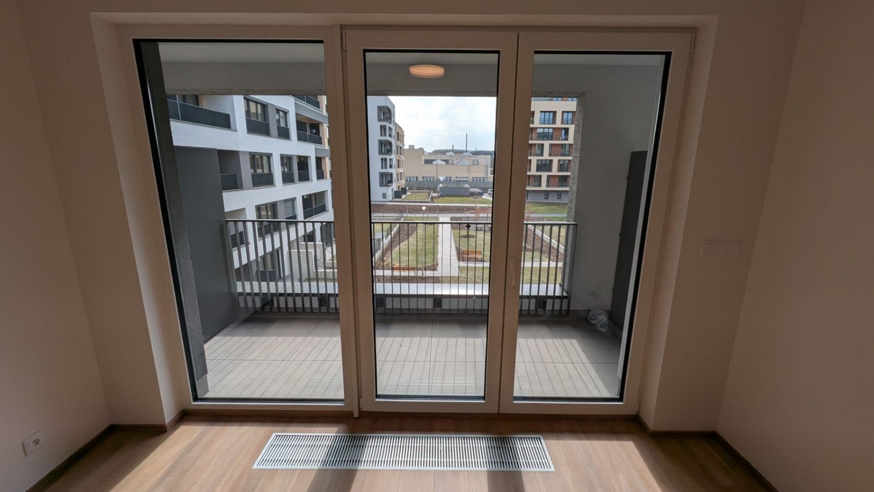 Prenájom bytu 1-izbový 47 m², Poděbradská, Praha, Praha Prenájom bytu 1-izbový 47 m², Poděbradská, Praha, Praha