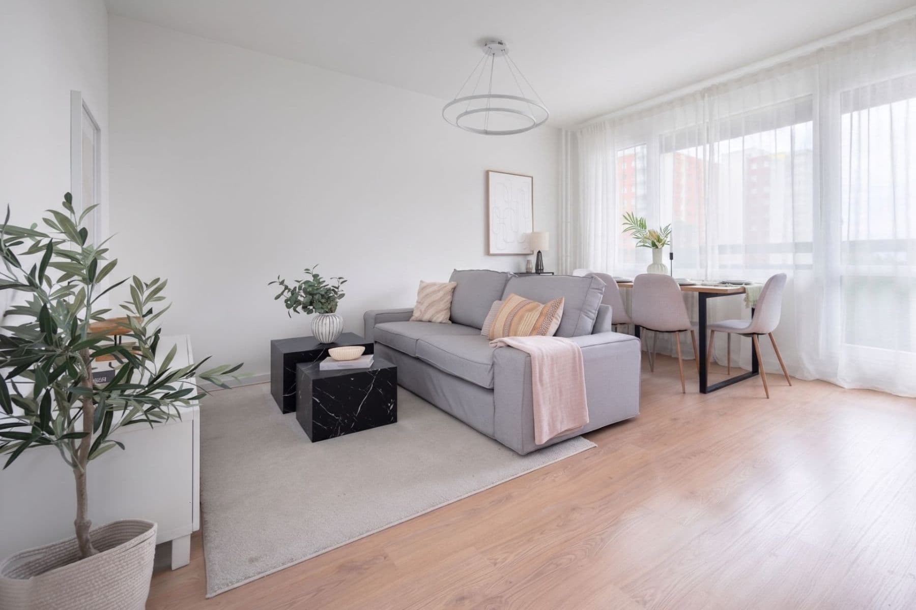 Predaj bytu 5-izbový 84 m², Blatnická, Brno, Jihomoravský kraj Predaj bytu 5-izbový 84 m², Blatnická, Brno, Jihomoravský kraj