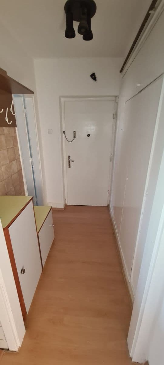 Prenájom bytu 2-izbový 50 m², Aloise Jiráska, Příbram, Středočeský kraj Prenájom bytu 2-izbový 50 m², Aloise Jiráska, Příbram, Středočeský kraj