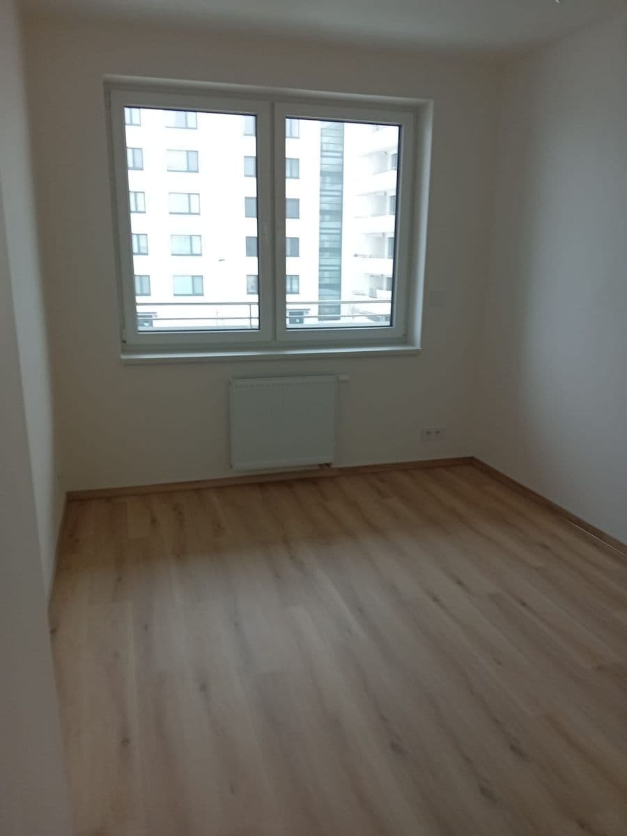 Prenájom bytu 2-izbový 57 m², Jižní, Brno, Jihomoravský kraj Prenájom bytu 2-izbový 57 m², Jižní, Brno, Jihomoravský kraj