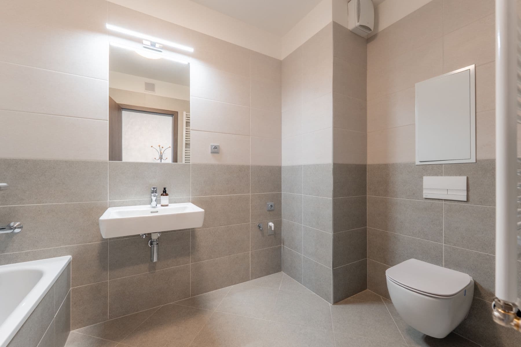 Predaj bytu 2-izbový 58 m², Poděbradská, Praha, Praha Predaj bytu 2-izbový 58 m², Poděbradská, Praha, Praha