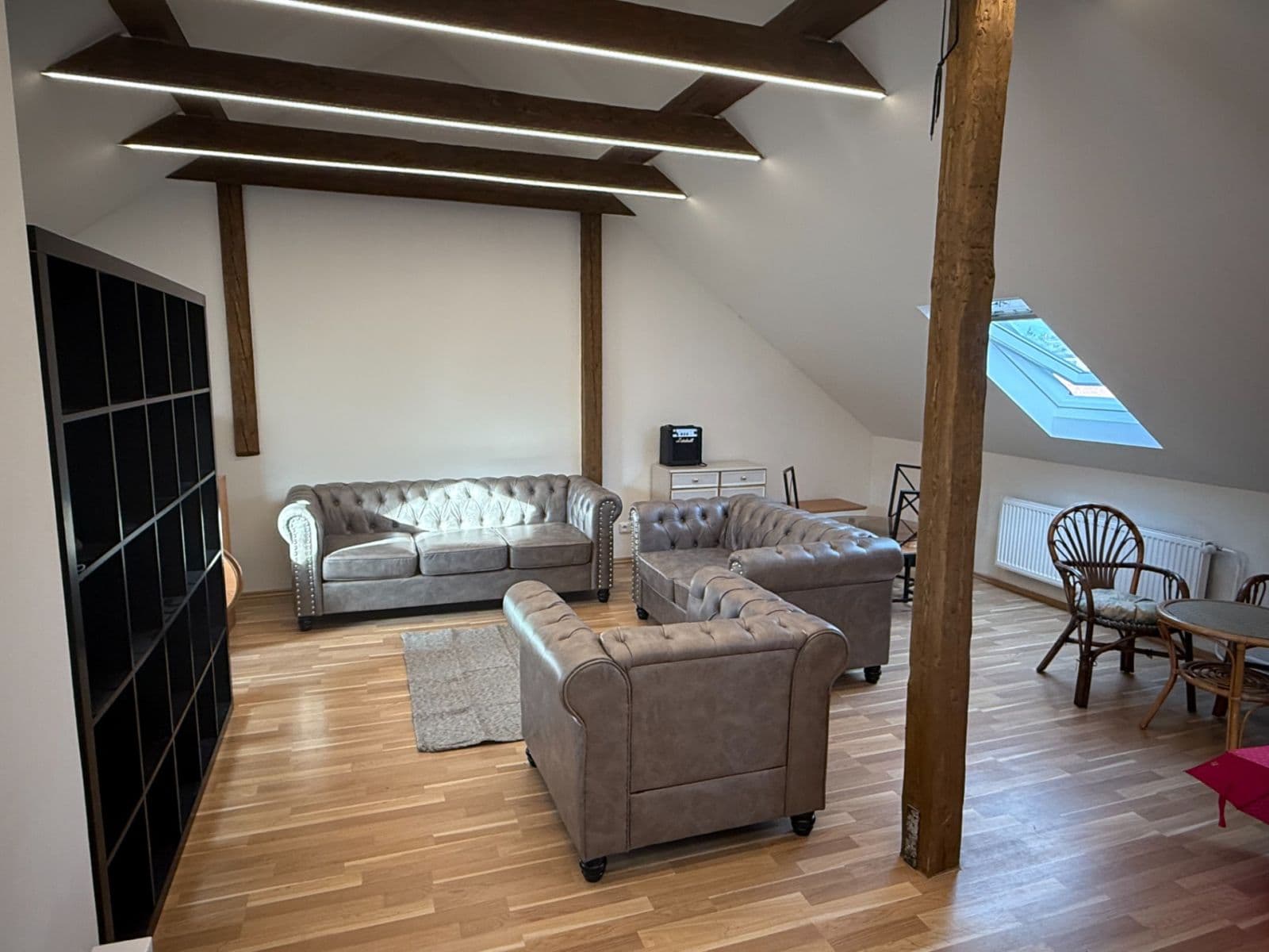 Prenájom bytu Garsoniéra 85 m², U Kaple, Ostopovice, Jihomoravský kraj Prenájom bytu Garsoniéra 85 m², U Kaple, Ostopovice, Jihomoravský kraj