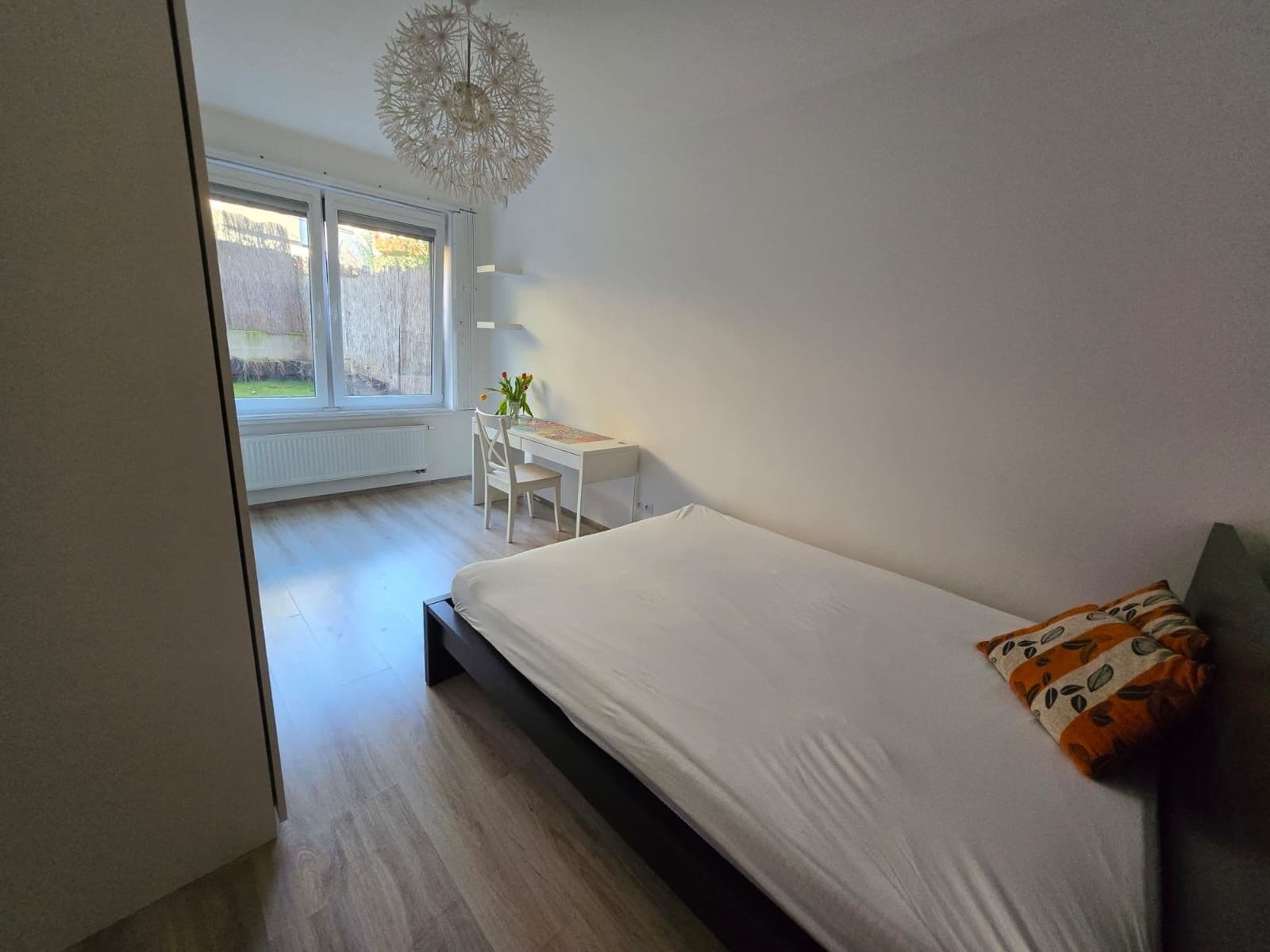 Prenájom bytu 2-izbový 52 m², Pod Radnicí, Praha, Praha Prenájom bytu 2-izbový 52 m², Pod Radnicí, Praha, Praha