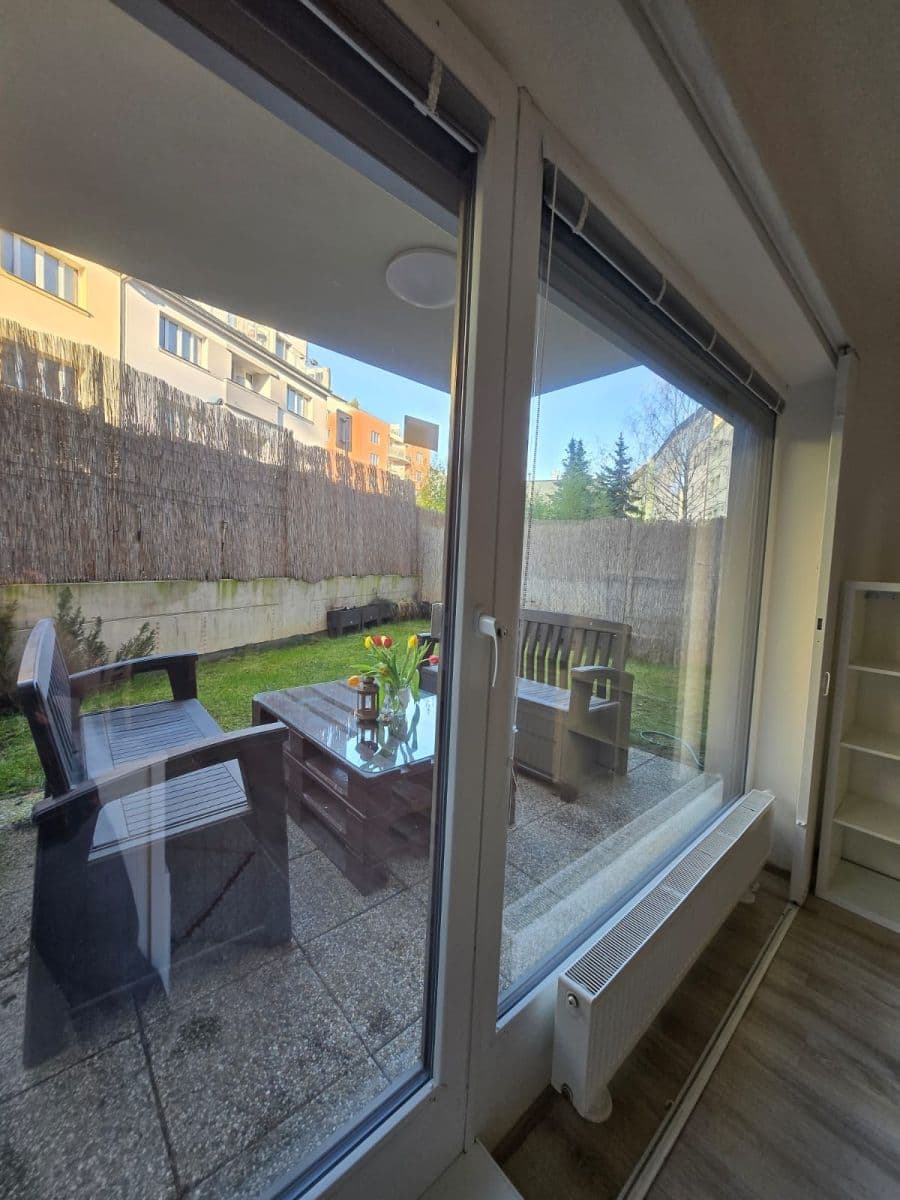 Prenájom bytu 2-izbový 52 m², Pod Radnicí, Praha, Praha Prenájom bytu 2-izbový 52 m², Pod Radnicí, Praha, Praha