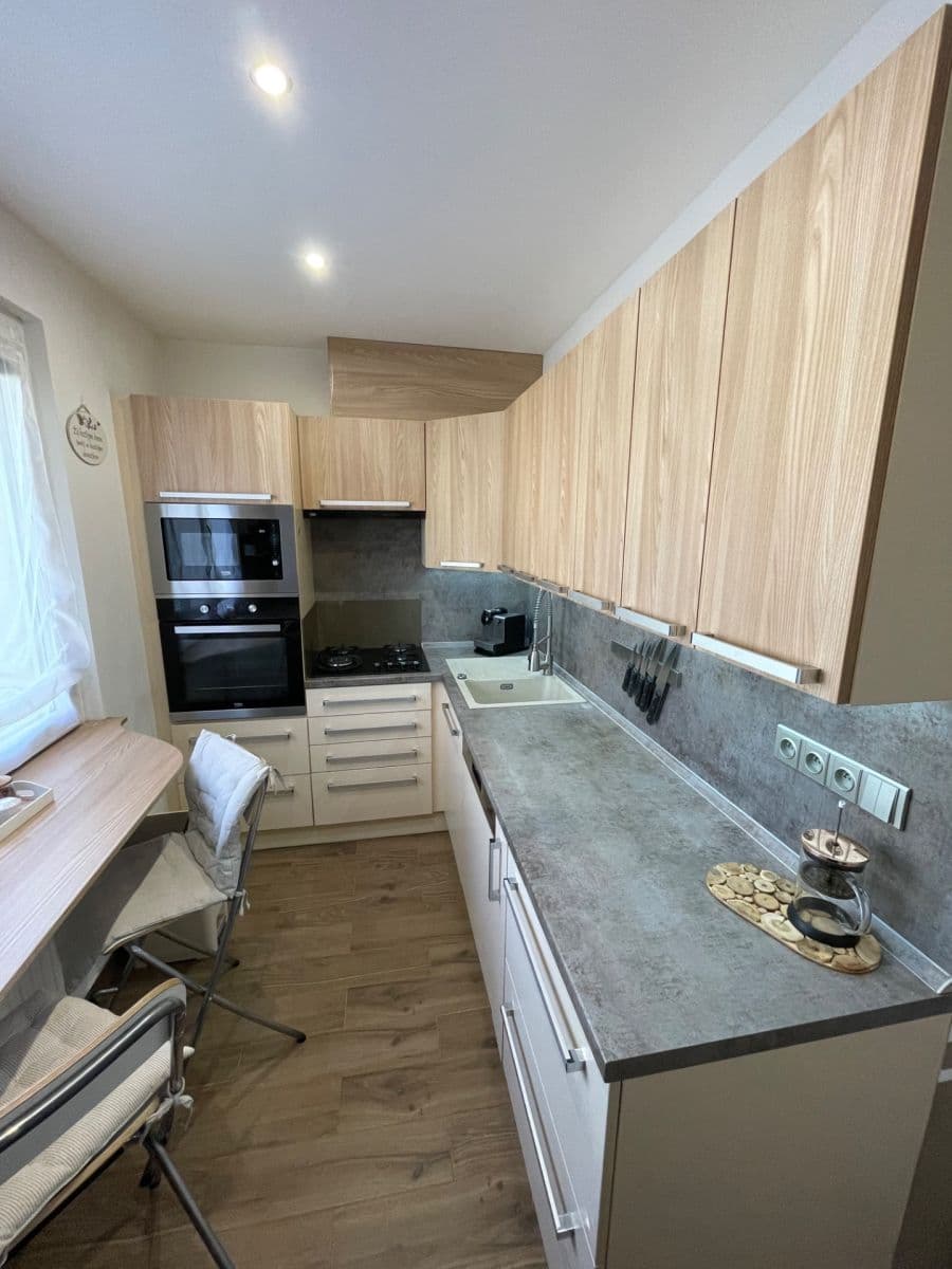 Predaj bytu 2-izbový 56 m², Vojtěcha Martínka, Orlová, Moravskoslezský kraj Predaj bytu 2-izbový 56 m², Vojtěcha Martínka, Orlová, Moravskoslezský kraj