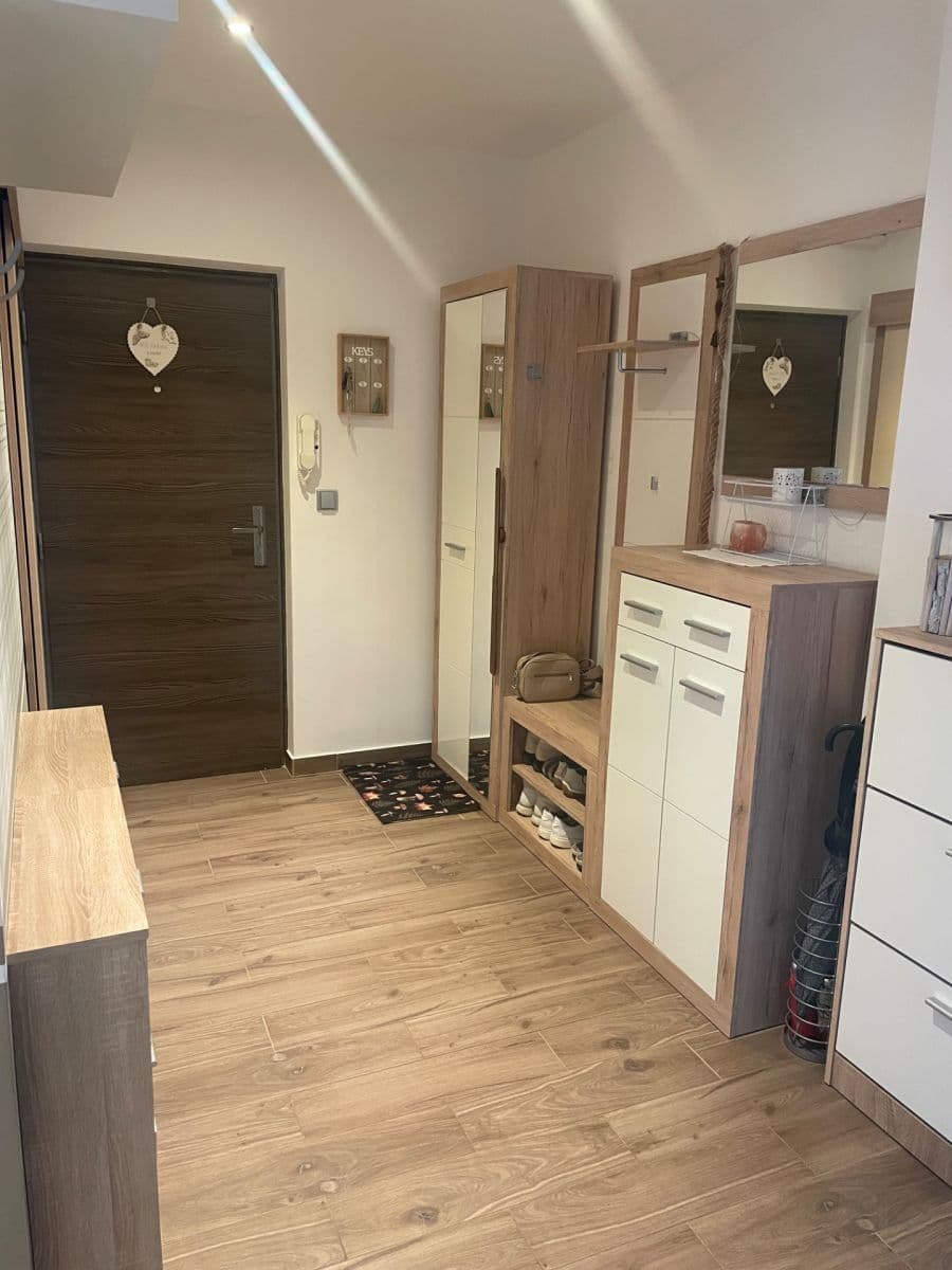 Predaj bytu 2-izbový 56 m², Vojtěcha Martínka, Orlová, Moravskoslezský kraj Predaj bytu 2-izbový 56 m², Vojtěcha Martínka, Orlová, Moravskoslezský kraj